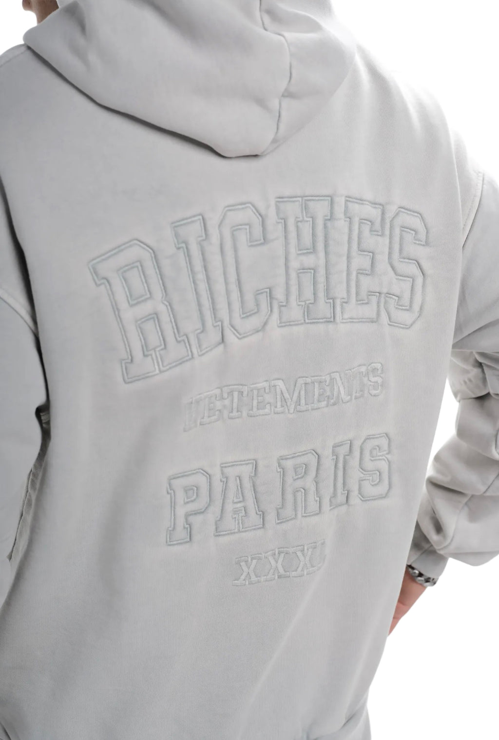 Sweat à Capuche de Riches Paris