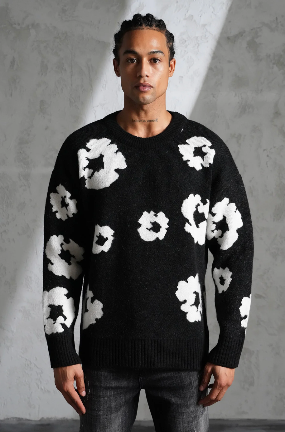 Pull Fleurs Noir