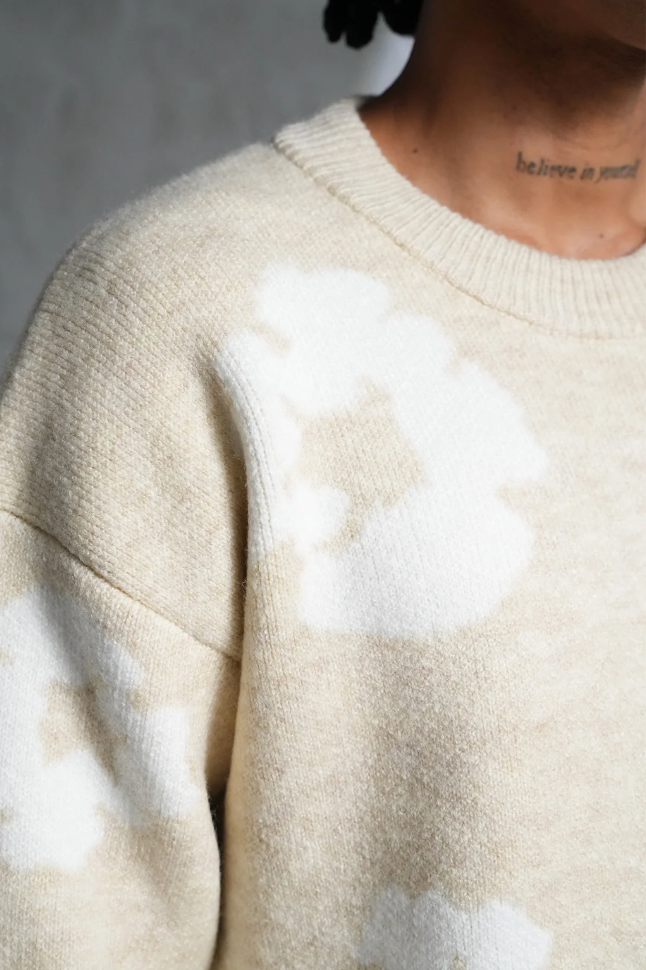 Pull Fleurs Beige